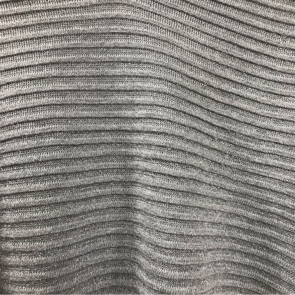1.STATE Silver Bubble Sleeve Sweater - Picture 5 of 8